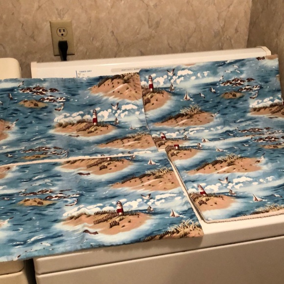 Set of 4 Ocean Lighthouse Place Mats - Picture 2 of 2